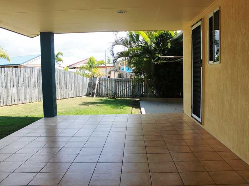 7 Riverside Drive, Tannum Sands QLD 4680