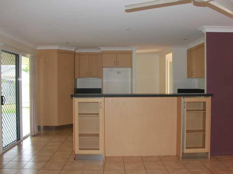 7 Riverside Drive, Tannum Sands QLD 4680