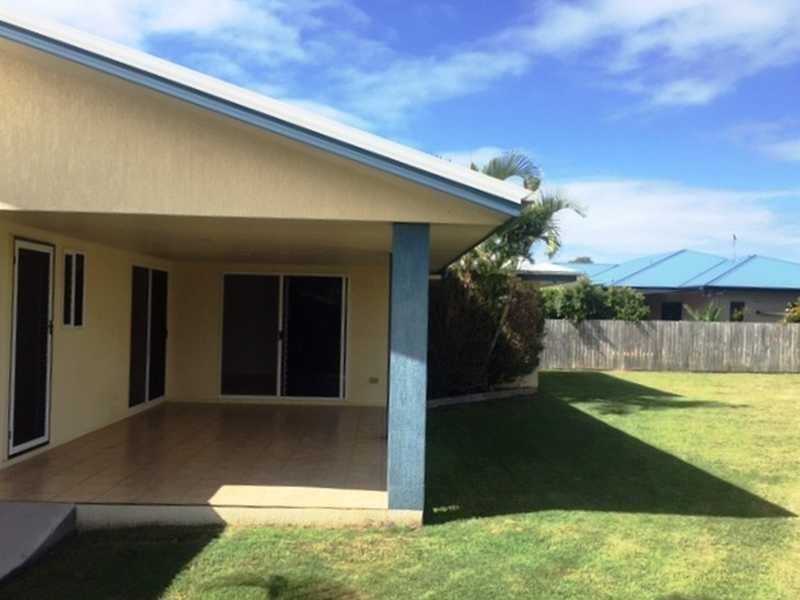 7 Riverside Drive, Tannum Sands QLD 4680