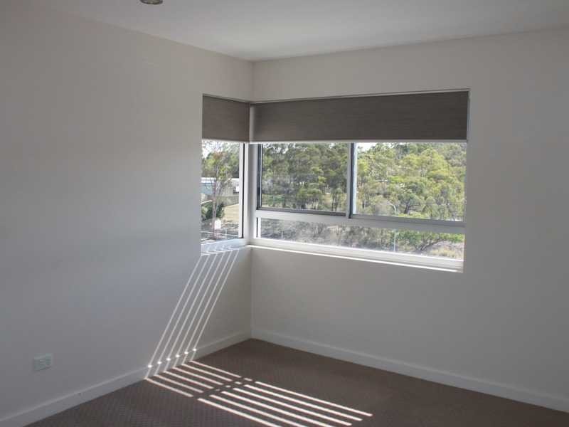 13/2 The Promenade, Boyne Island QLD 4680