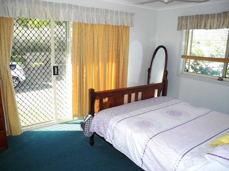 25 Koorawatha Drive, Bororen QLD 4678