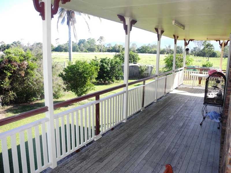 25 Koorawatha Drive, Bororen QLD 4678