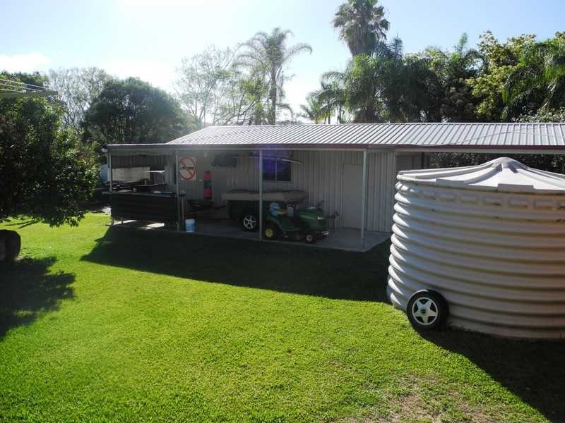25 Koorawatha Drive, Bororen QLD 4678