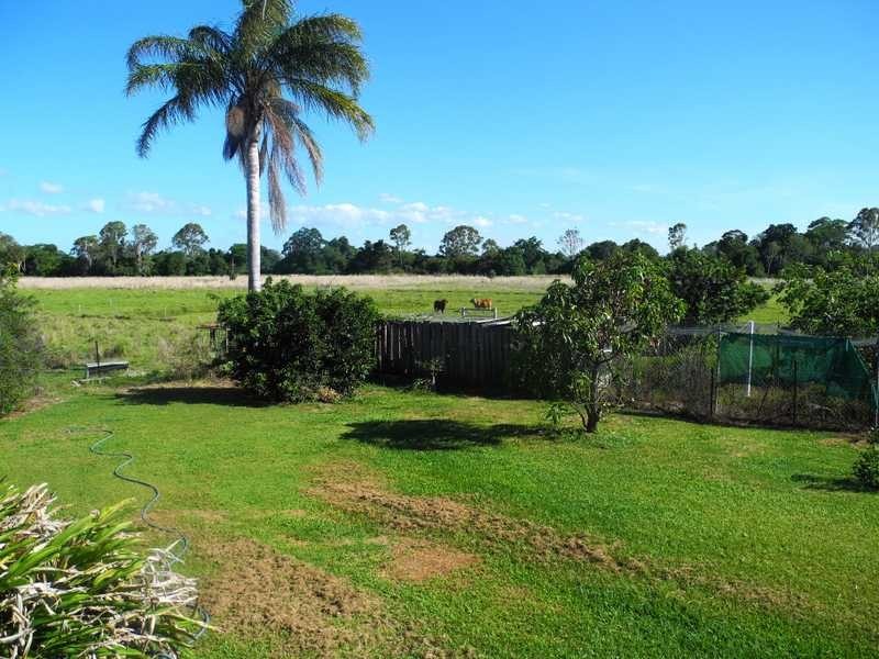 25 Koorawatha Drive, Bororen QLD 4678