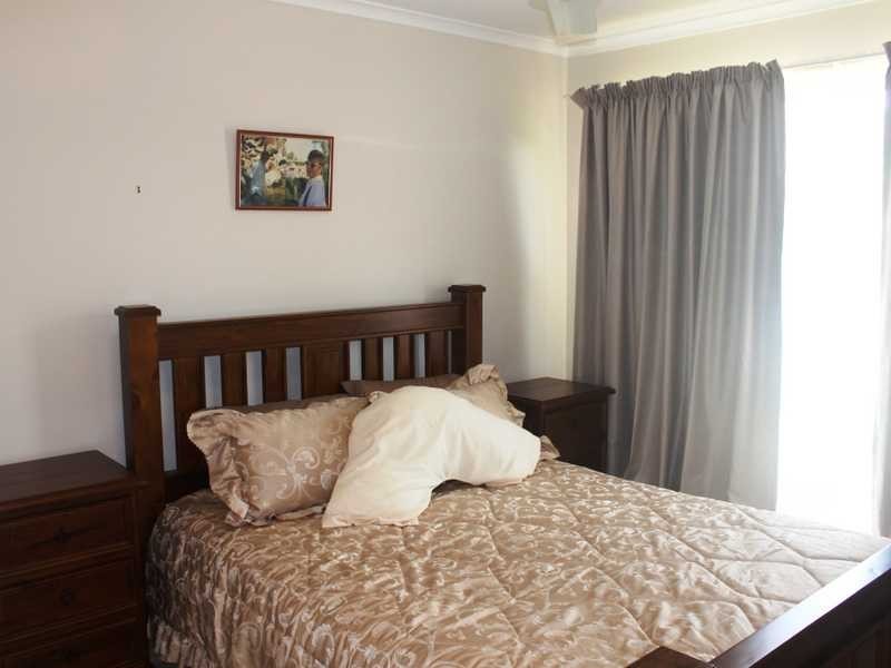 2 Andrew Court, Boyne Island QLD 4680
