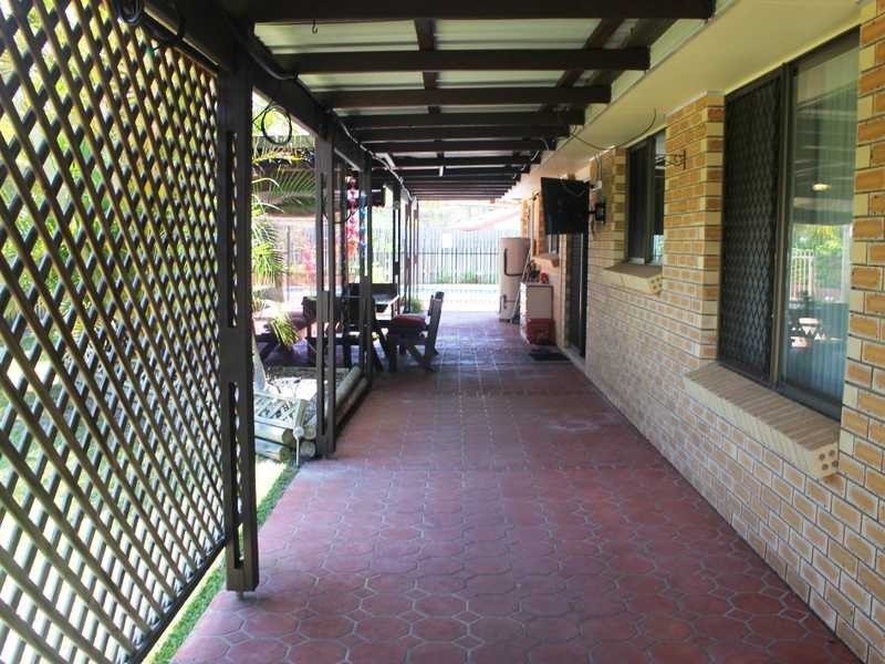 2 Andrew Court, Boyne Island QLD 4680