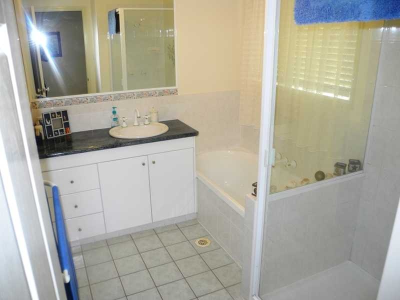 3 Ridge Close, Tannum Sands QLD 4680