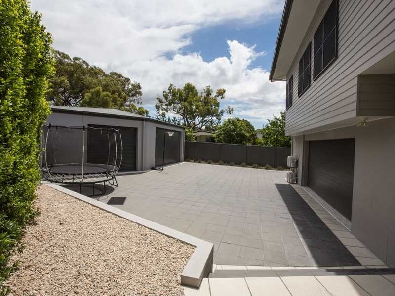 37 Ocean Street, Tannum Sands QLD 4680