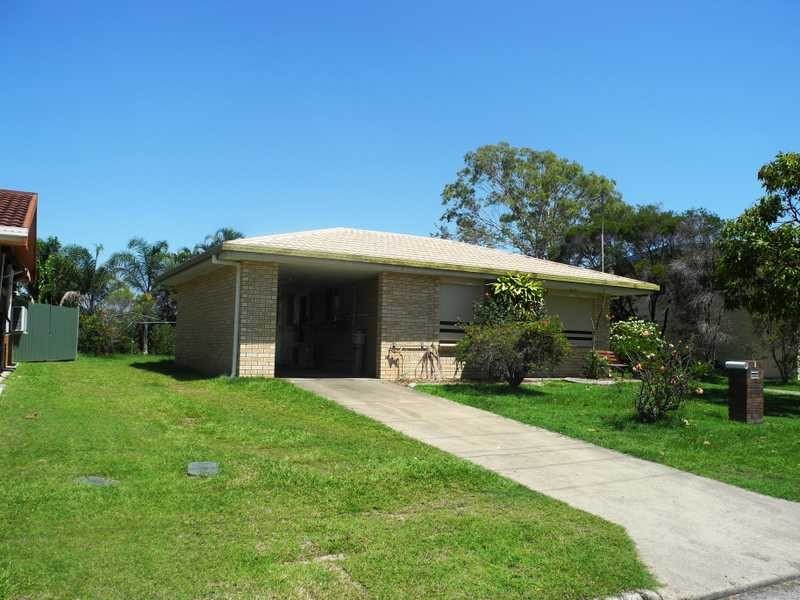 8 Winnecke Road, Tannum Sands QLD 4680