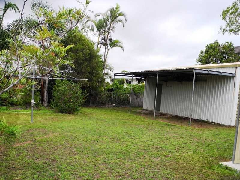 8 Winnecke Road, Tannum Sands QLD 4680