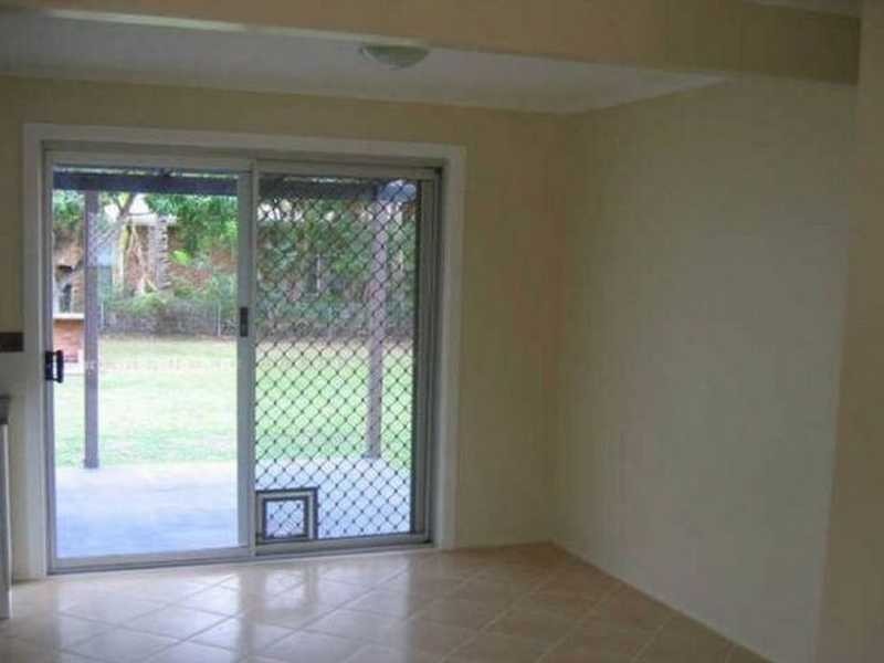 7 Bellemere Court, Boyne Island QLD 4680