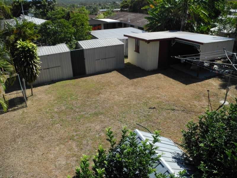 69 Booth Avenue, Tannum Sands QLD 4680