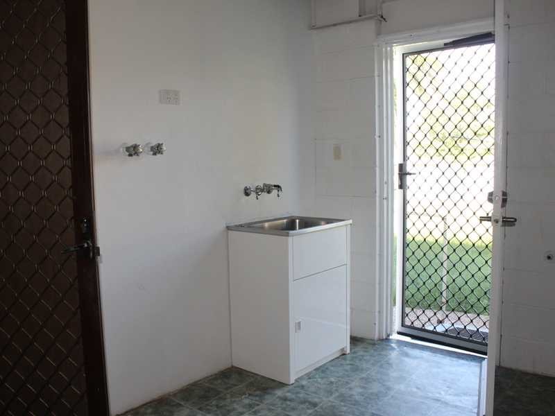 69 Booth Avenue, Tannum Sands QLD 4680