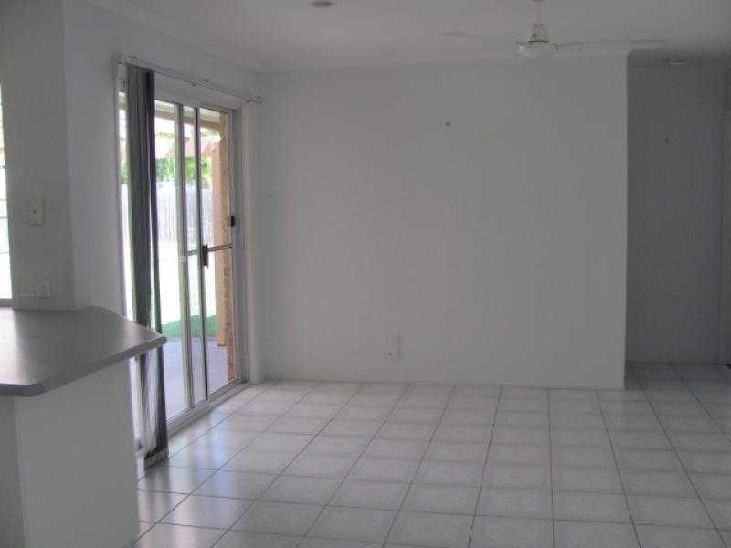 93 The Oaks Road, Tannum Sands QLD 4680