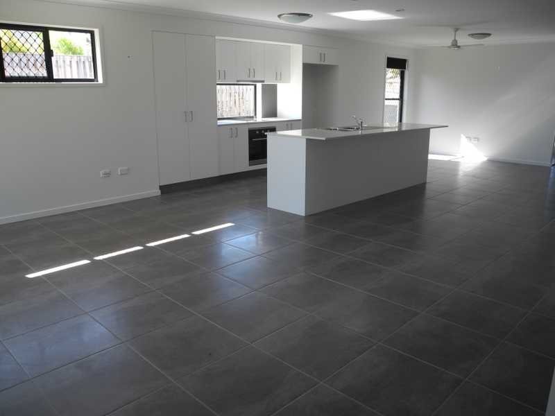 5 Corimba Parade, Boyne Island QLD 4680
