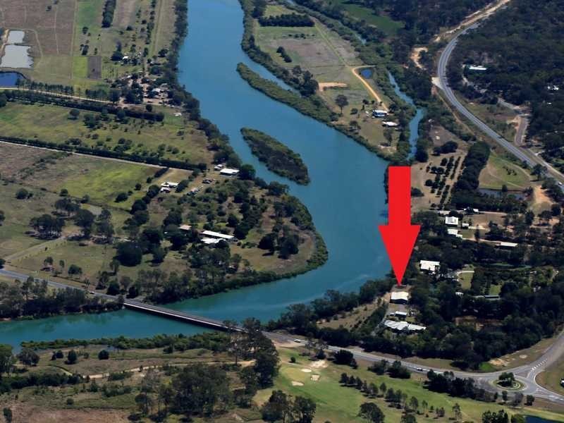 365 Boyne Island Road, Boyne Island QLD 4680