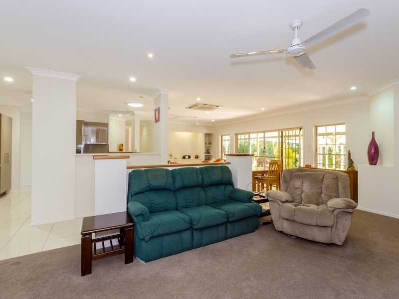 365 Boyne Island Road, Boyne Island QLD 4680