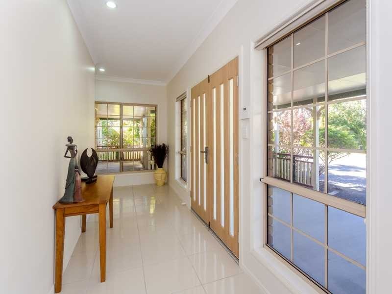 365 Boyne Island Road, Boyne Island QLD 4680