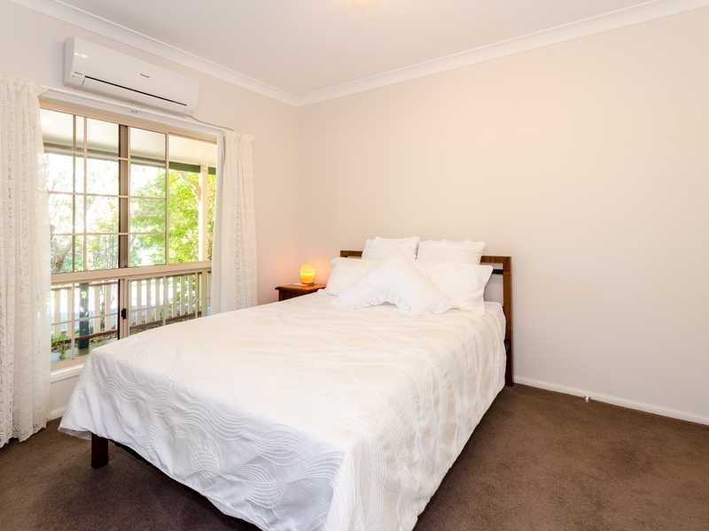 365 Boyne Island Road, Boyne Island QLD 4680