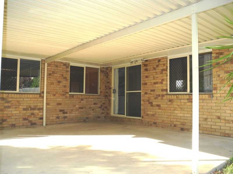 6 Cambridge Close, Tannum Sands QLD 4680