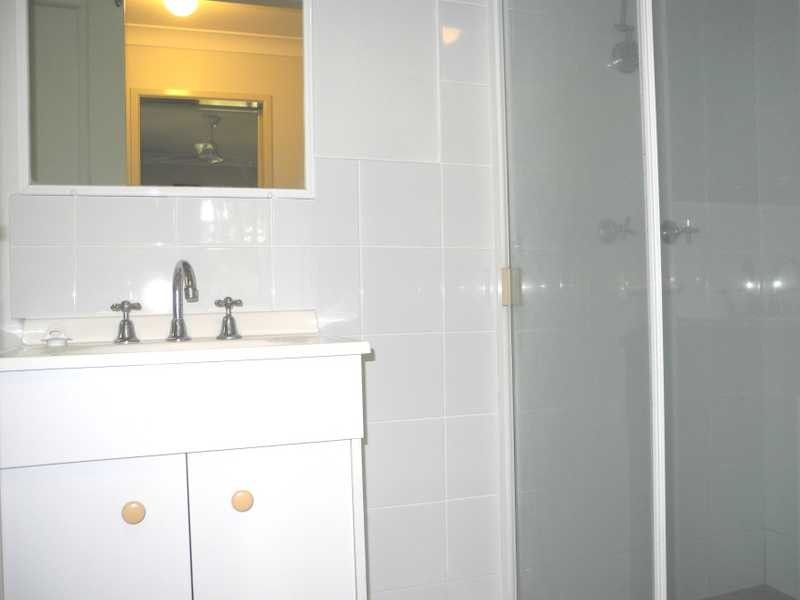 6 Cambridge Close, Tannum Sands QLD 4680