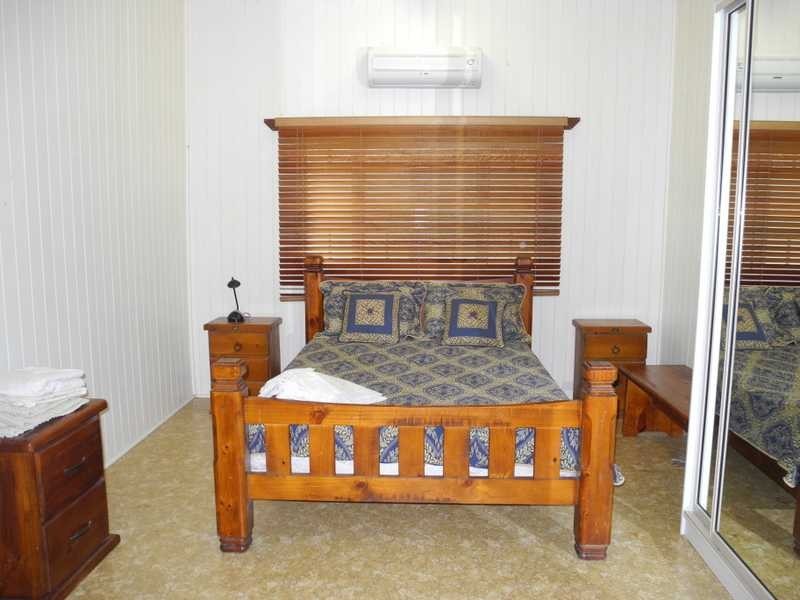 9 Wadeleigh Street, Bororen QLD 4678