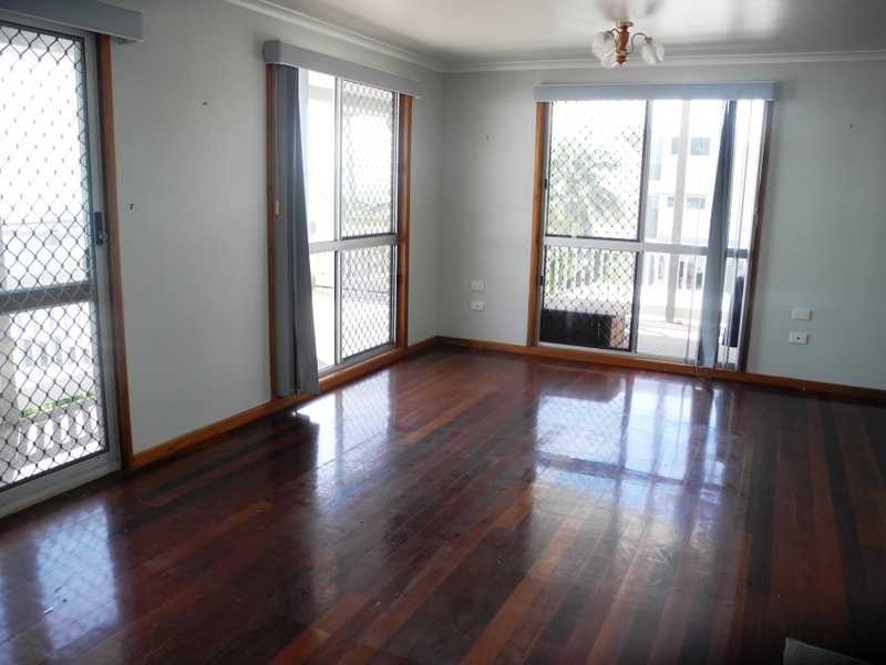 8 Marine Avenue, Tannum Sands QLD 4680