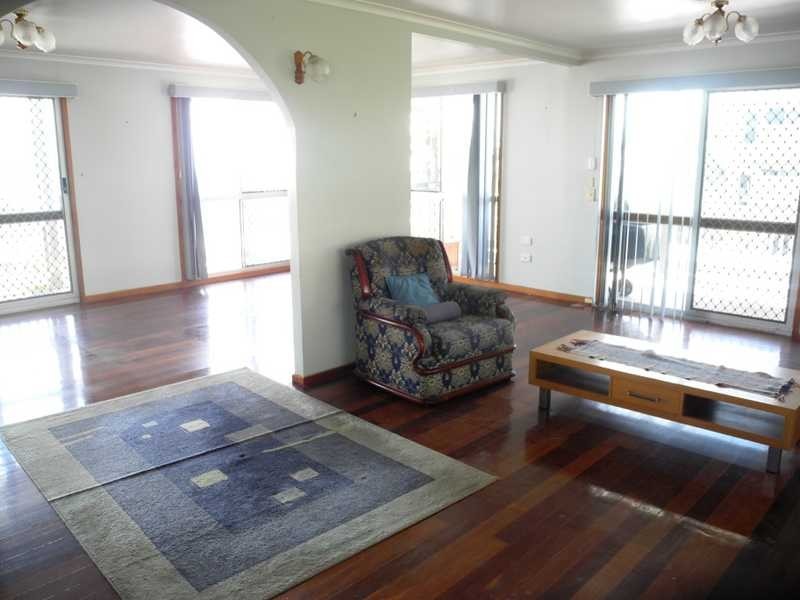 8 Marine Avenue, Tannum Sands QLD 4680