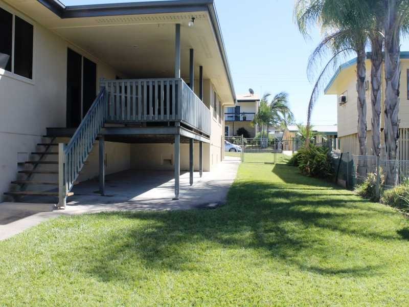 6 Swains Court, Boyne Island QLD 4680