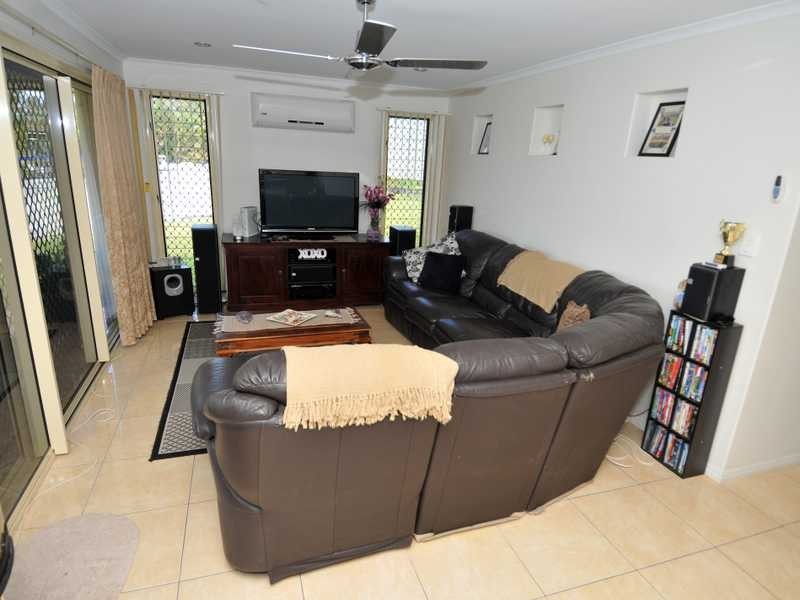 15 Michael Court, Boyne Island QLD 4680