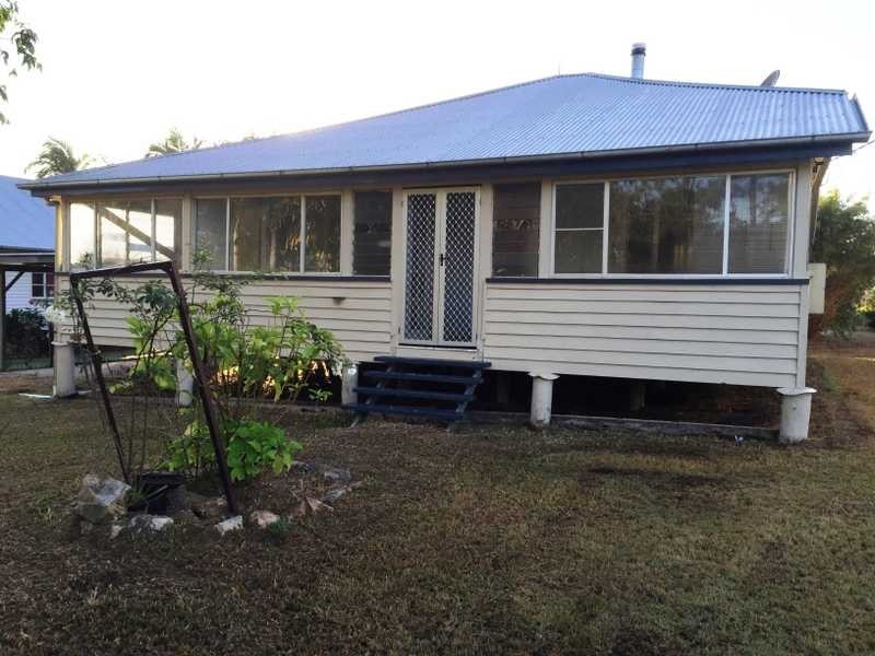 18 Kent Street, Bororen QLD 4678