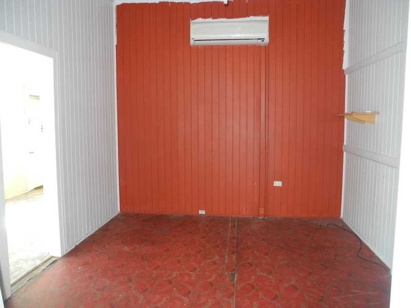 18 Kent Street, Bororen QLD 4678