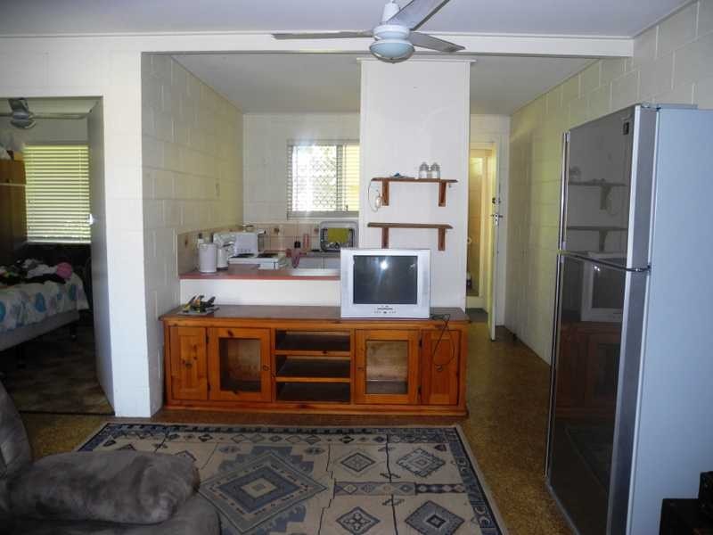 28 Campbell Street, Clinton QLD 4680