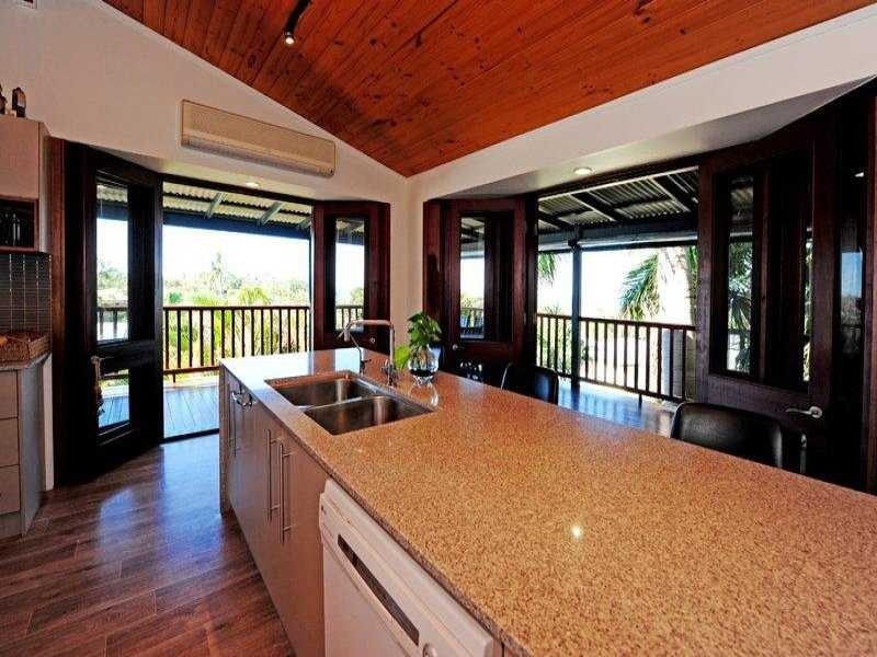 3 Island View Court, Tannum Sands QLD 4680