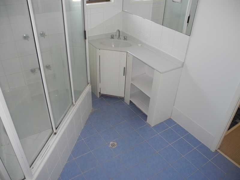 8 Chapple Court, Boyne Island QLD 4680