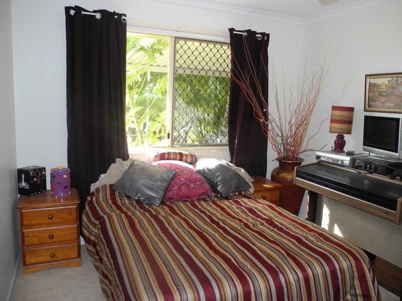 8 Silverton Drive, Tannum Sands QLD 4680