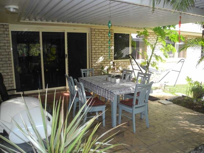 8 Silverton Drive, Tannum Sands QLD 4680