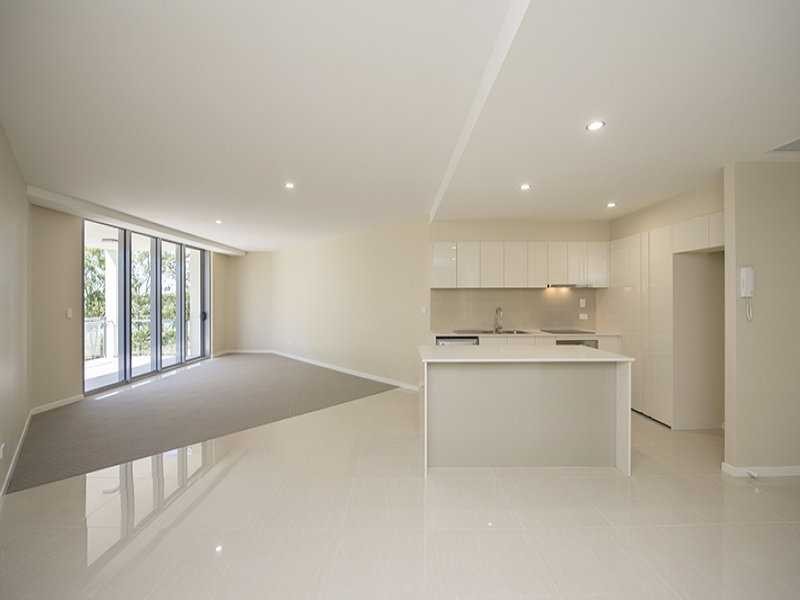 10 Wyndham Avenue, Boyne Island QLD 4680