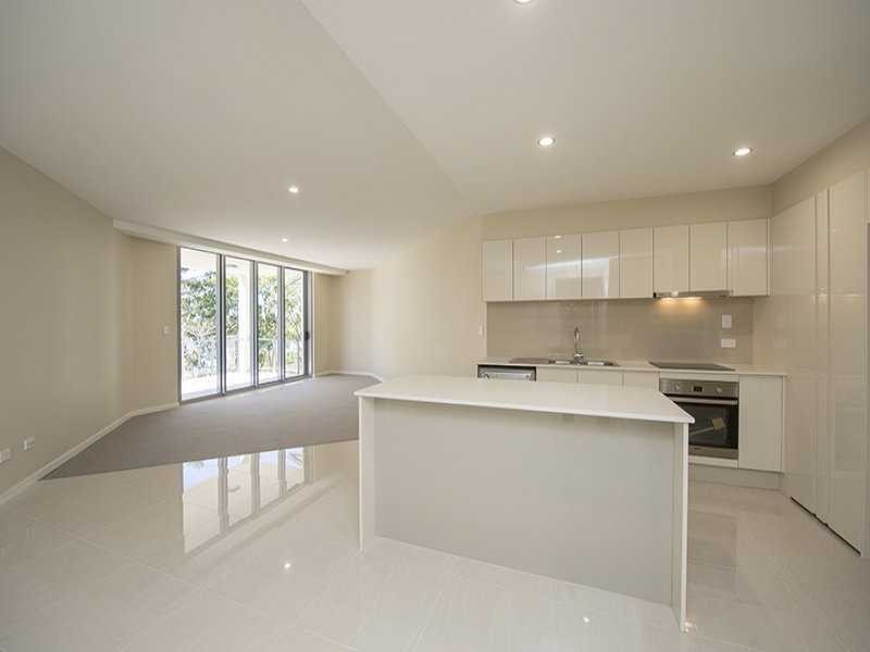 10 Wyndham Avenue, Boyne Island QLD 4680