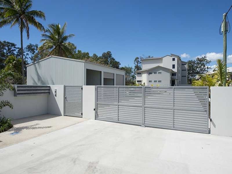 10 Wyndham Avenue, Boyne Island QLD 4680