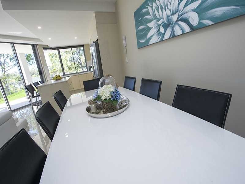 10 Wyndham Avenue, Boyne Island QLD 4680