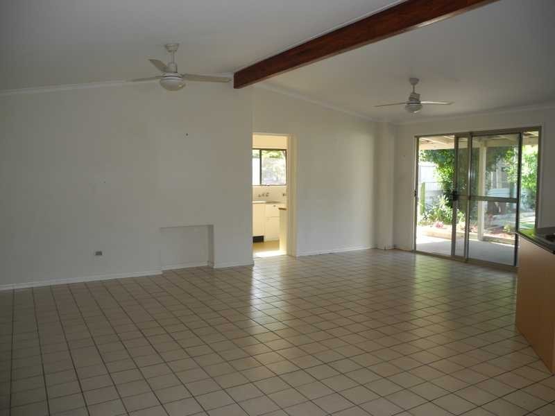 48842 Bruce Highway, Benaraby QLD 4680