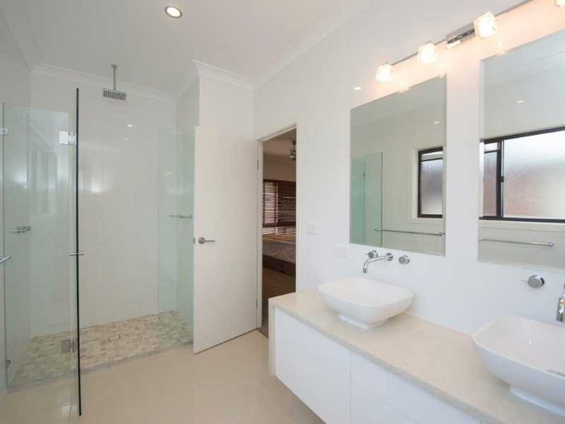 21 Langdon Street, Tannum Sands QLD 4680