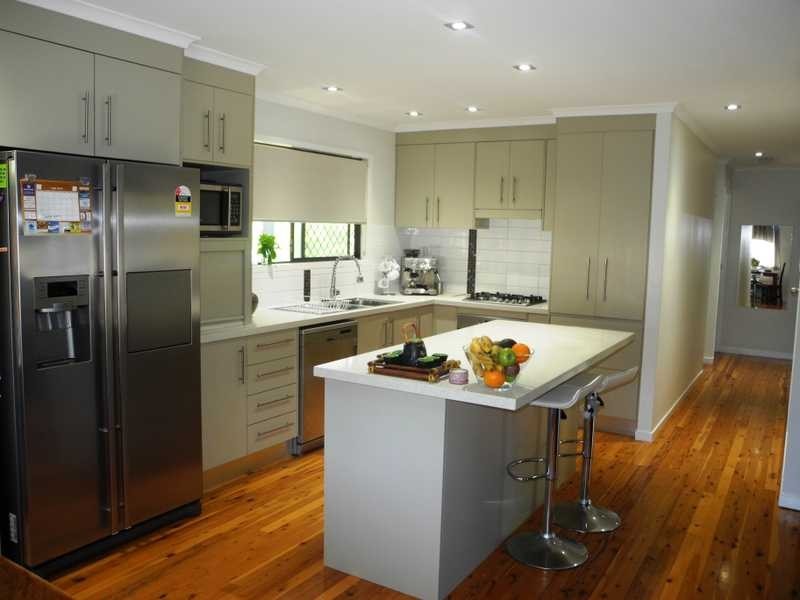 8 Andrew Court, Boyne Island QLD 4680