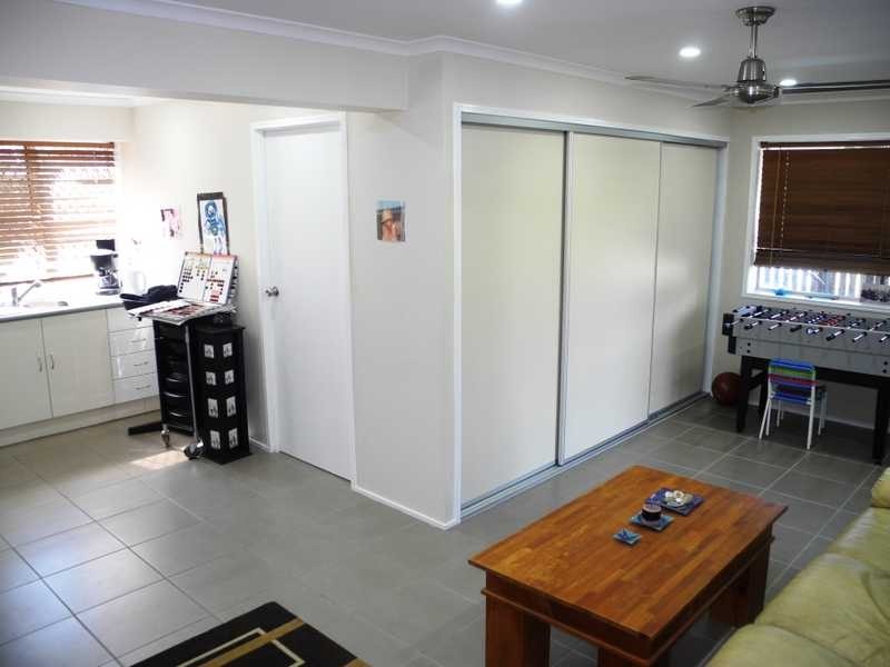 8 Andrew Court, Boyne Island QLD 4680