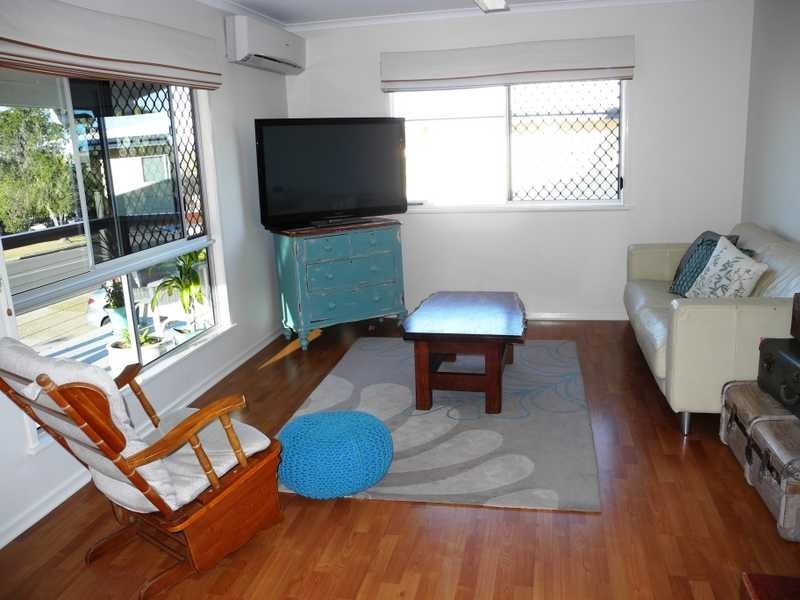 71 Booth Avenue, Tannum Sands QLD 4680