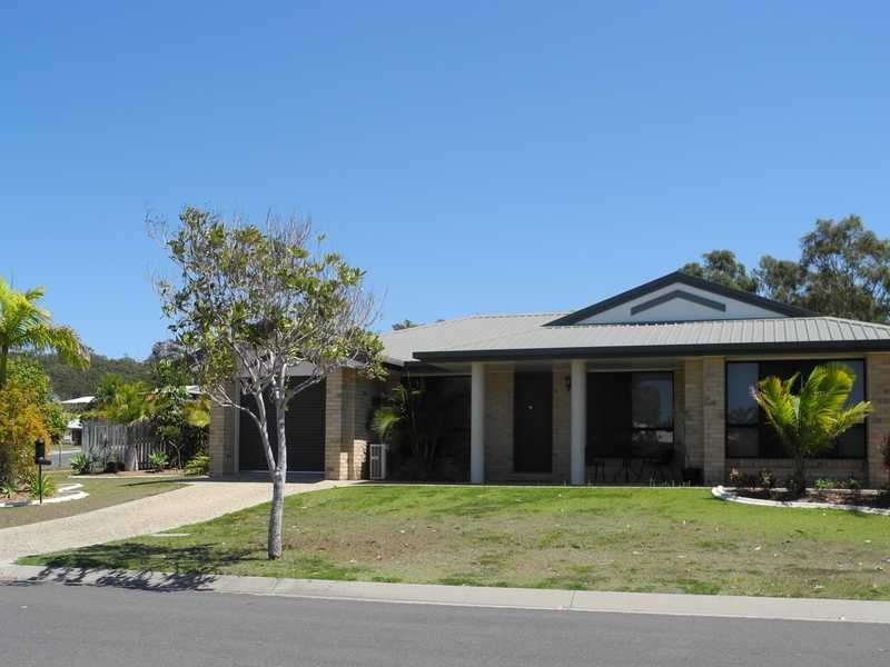 41 Curtis Avenue, Boyne Island QLD 4680