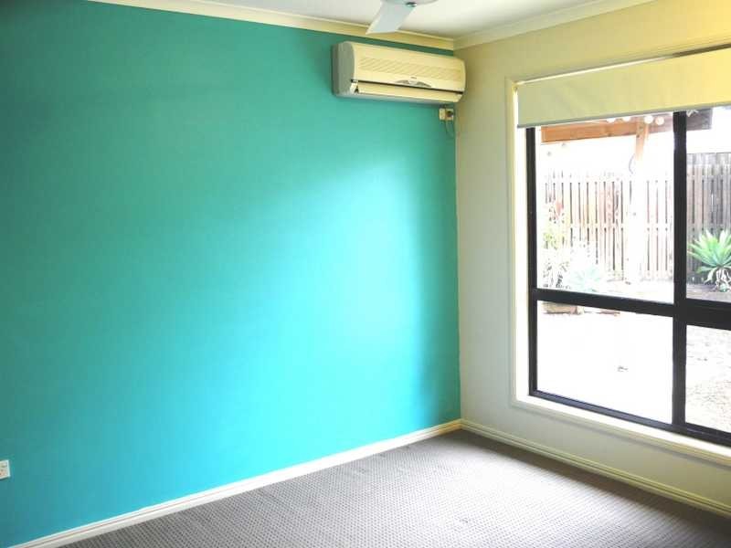 41 Curtis Avenue, Boyne Island QLD 4680