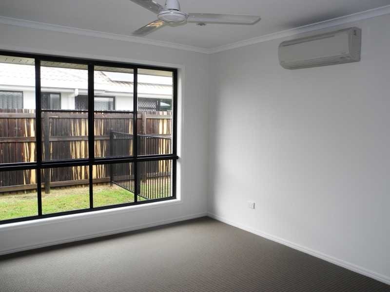 19 Jeana Close, Boyne Island QLD 4680