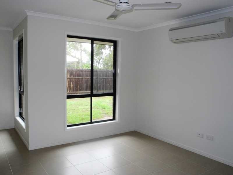 19 Jeana Close, Boyne Island QLD 4680